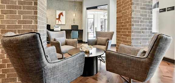 Leasing Office Lobby