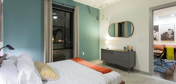 Spacious Bedroom To Fit King Sized Beds
