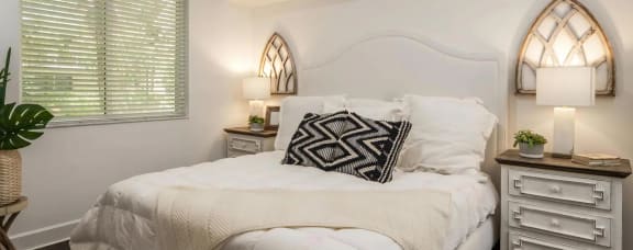 Oversized Bedrooms That Fit King Sized Beds