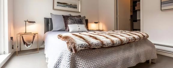 Oversized Bedrooms with Walk in Closets