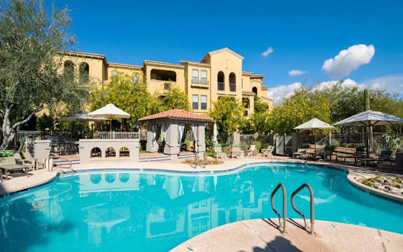 Resort Style Swimming Pool