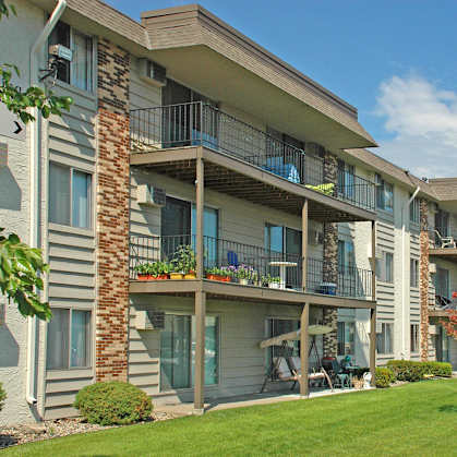 Sage Park Apartments in New Brighton, MN | exterior view of building