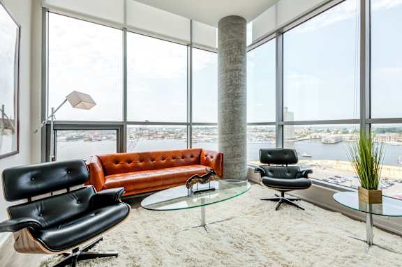 Luxury living space at 1405 Point Apartments, Baltimore, MD
