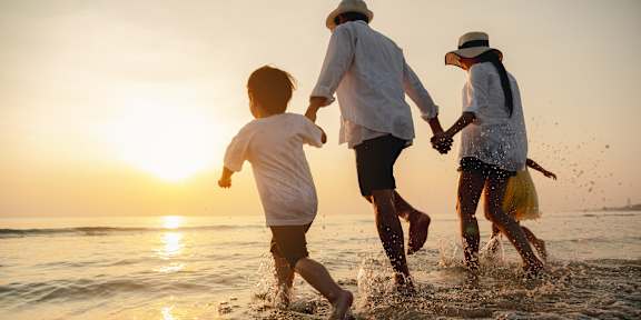 Family On A Beach at Tamarack Sands Apartment Homes, Carlsbad