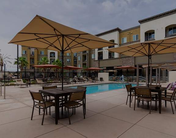Resort-style swimming pool - Talavera Apartments