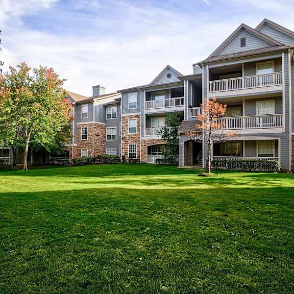 Village Park Apartments in Encinitas, CA, offers a park-like community with wide-open green spaces!