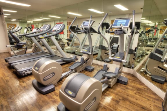 a state of the art gym is shown in the new building  at Sunset Barrington Gardens, California, 90049
