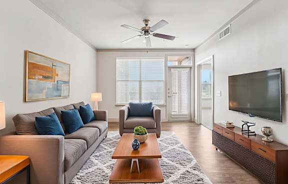 Living Room with ceiling fan and TV at Kings Landing, Kingwood, TX, 77339