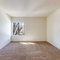 bedroom at Vintage Pointe Apartments, California, 94928