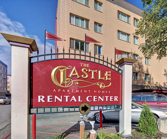 Castle Rental Center Sign