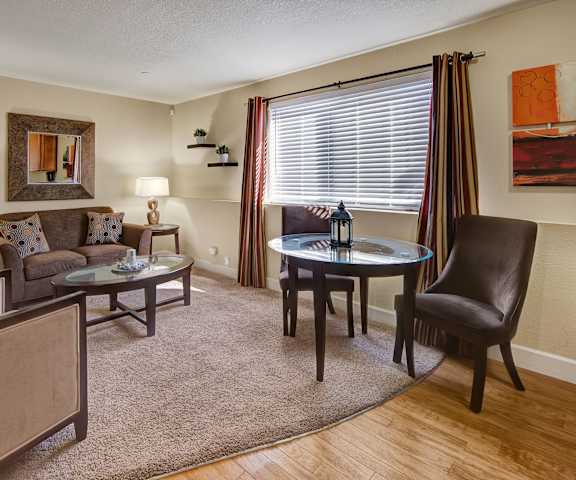 City View seating and lounge area