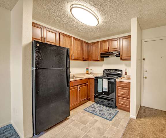 Austin Park Kitchen Apartments in Colorado Springs, CO