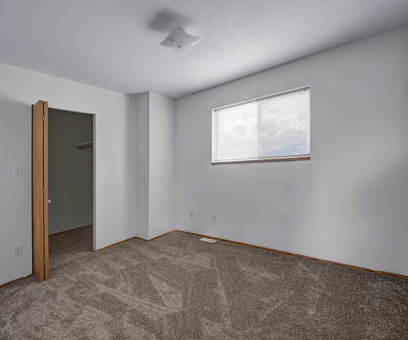 Willowview Apartment Homes Bedroom Apartments for rent in Dawson Creek, BC