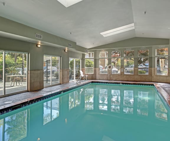 A'Cappella Pool Apartments in Lynnwood, WA