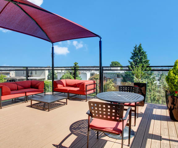 Overlook at Magnolia Sun Deck Apartments in Seattle, WA