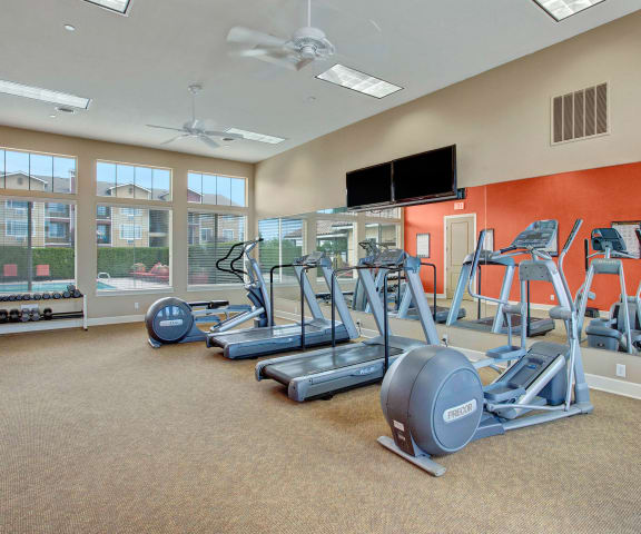 The Vintage Fitness Center Apartments in Moses Lake, WA