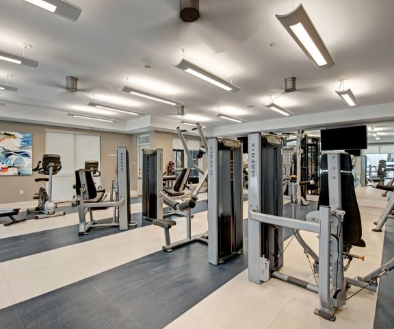 River House Fitness - luxury studio apartments in Milwaukee WI
