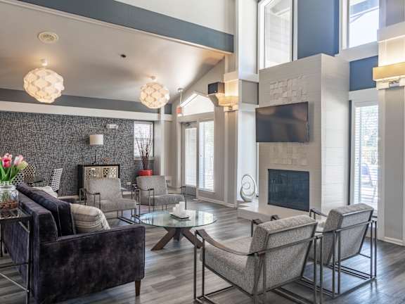 Resident Lounge at TLC Grand Apartments, Illinois, 60015