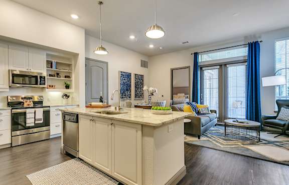 Kitchen at The Huntington in Plano TX