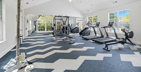 Fitness center at Chroma Park Apartments in Austell GA