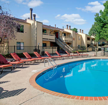 Grand View Pool Apartments in Colorado Springs, CO