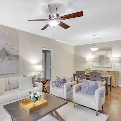 a living room at Ashford Place Apartment Homes, Flowood, Mississippi
