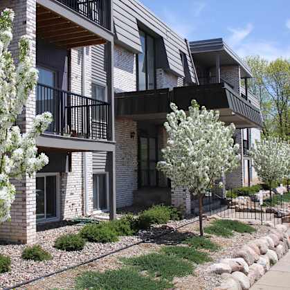 Maplewood Apartments | Exterior