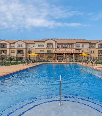 Sparkling Pool at Mariposa at Clear Creek Webster 55+ Apartments, Webster, 77598
