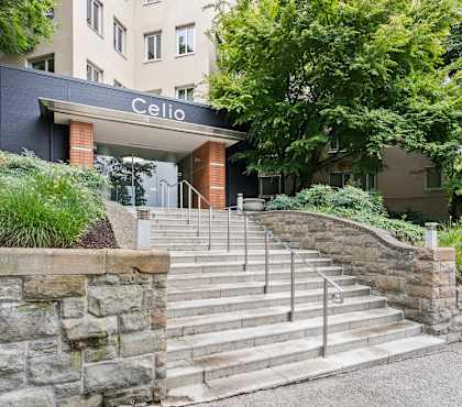 the building in which the hotel is located