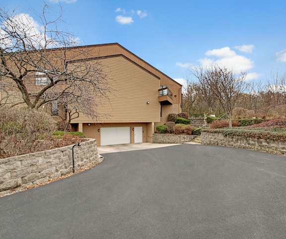 The garage to the main leasing office at Sunset Ridge Apartments. 