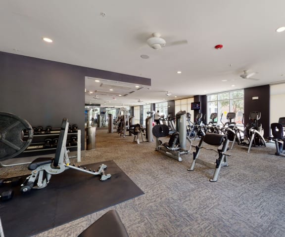 Arpeggio Fitness Center Apartments with indoor gym Downtown Dallas