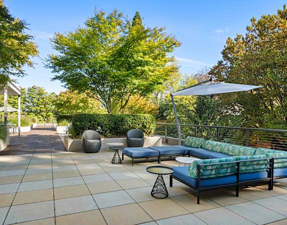 Terrace Patio at Vista St. Clair, Portland