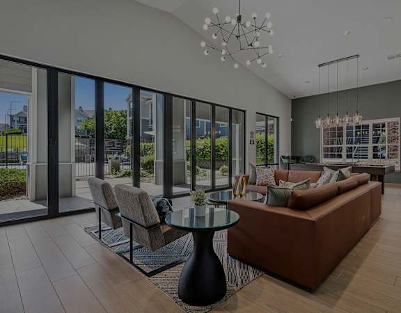 Resident clubhouse lounge area - Emmersyn at Lone Tree