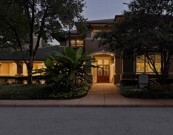 Leasing office main entryway - The Estates at River Pointe