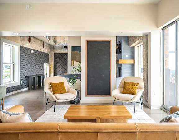 Sky-lounge social area - Eitel Apartments