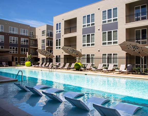 Resort-style swimming pool - The Perry