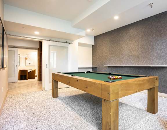 Billiard room - Eitel Apartments