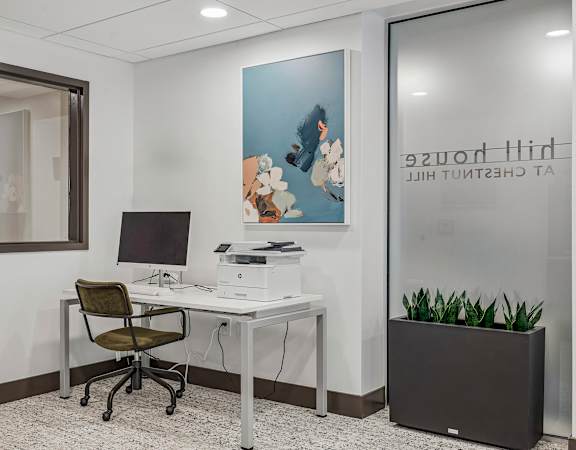 Business center - Hill House at Chestnut HIll