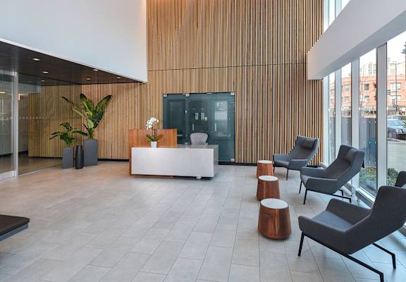 leasing office lobby at The Montrose Apartments in Chicago, IL