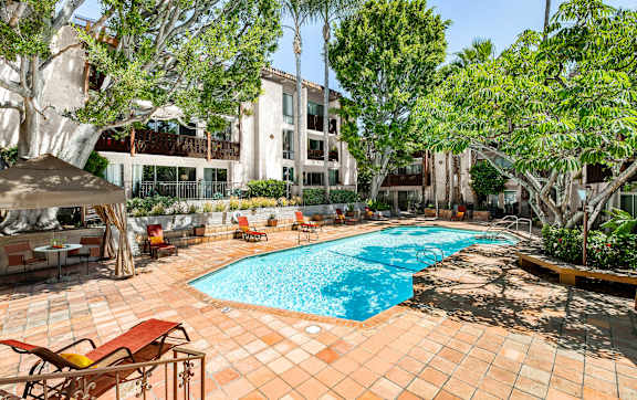 the swimming pool at the apartments for rent  at Mediterranean Village West Hollywood, West Hollywood