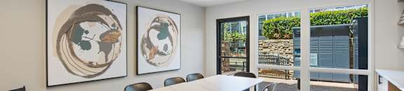 Common Room at Delphine on Diamond in San Francisco, CA 94131