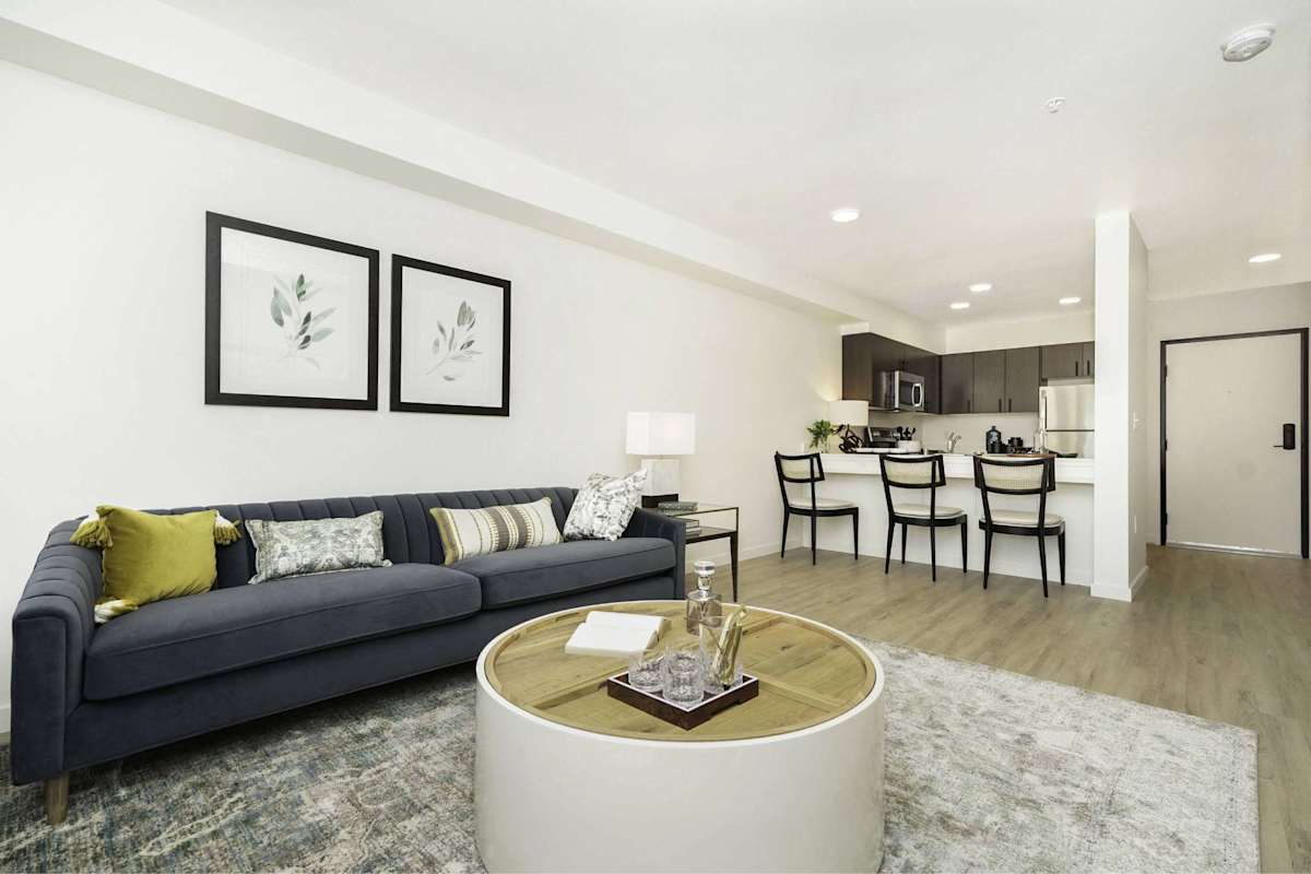 Stazione25 | Apartments in Seattle, WA | RENTCafe