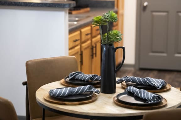 Dining room and Kitchen  at Parc 1346 Apartments, Chattanooga, 37421