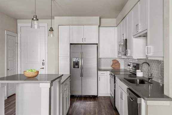 Gateway Arvada Ridge Gourmet Kitchen with Chef-Inspired Stainless Steel Appliance Package
