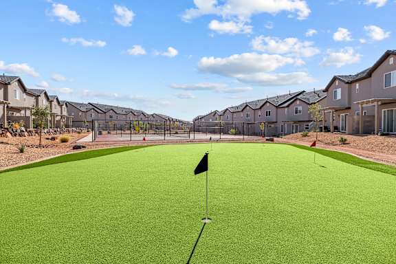 Desert Village Townhomes in Santa Clara, Utah Putting Green