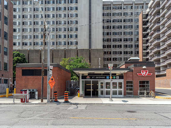 Building at 177 Saint George in Toronto, CA