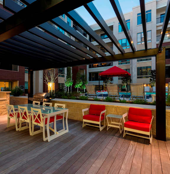 Outdoor social space at Ascent at City Centre in Houston TX