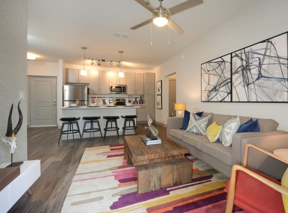 Spacious Floor Plans at at Aurora Luxury Apartments in Downtown Tampa FL