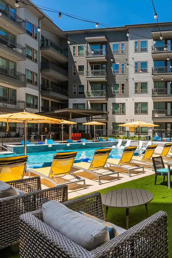 Pool and courtyard at Opal Legacy Central in Plano TX