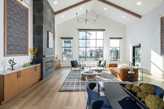  the community room at Matlock Flats affordable apartments in arlington tx